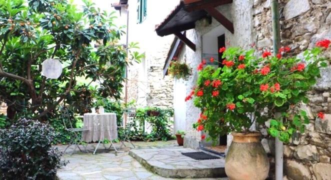 Stecado - Il Soppalco Apartment Dolceacqua Exterior photo